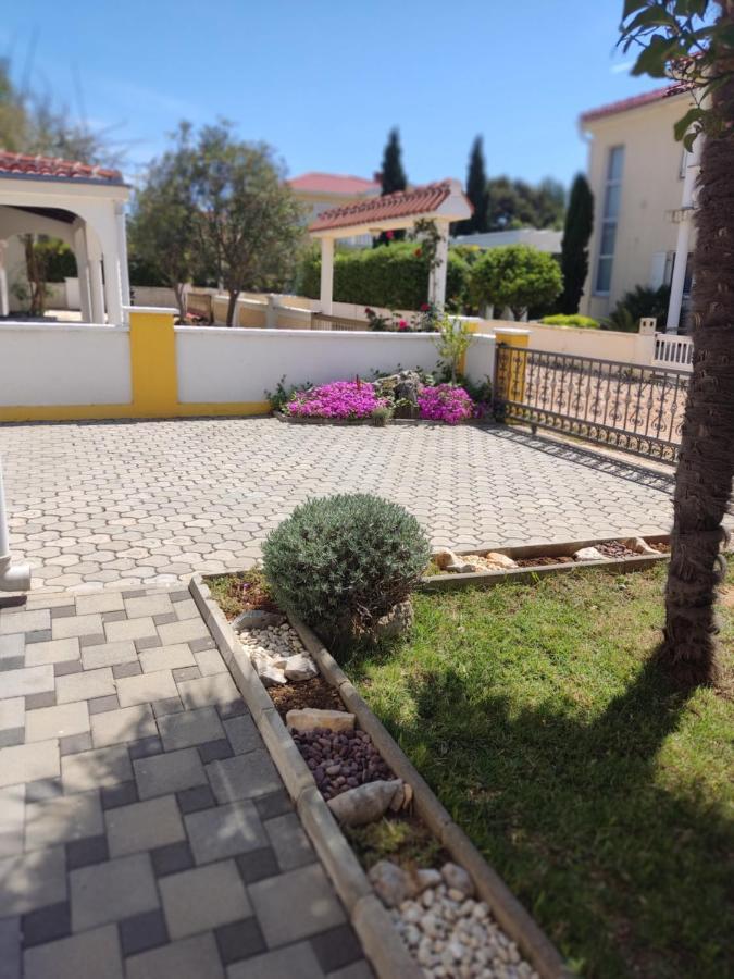 Apartman Car Vir Esterno foto